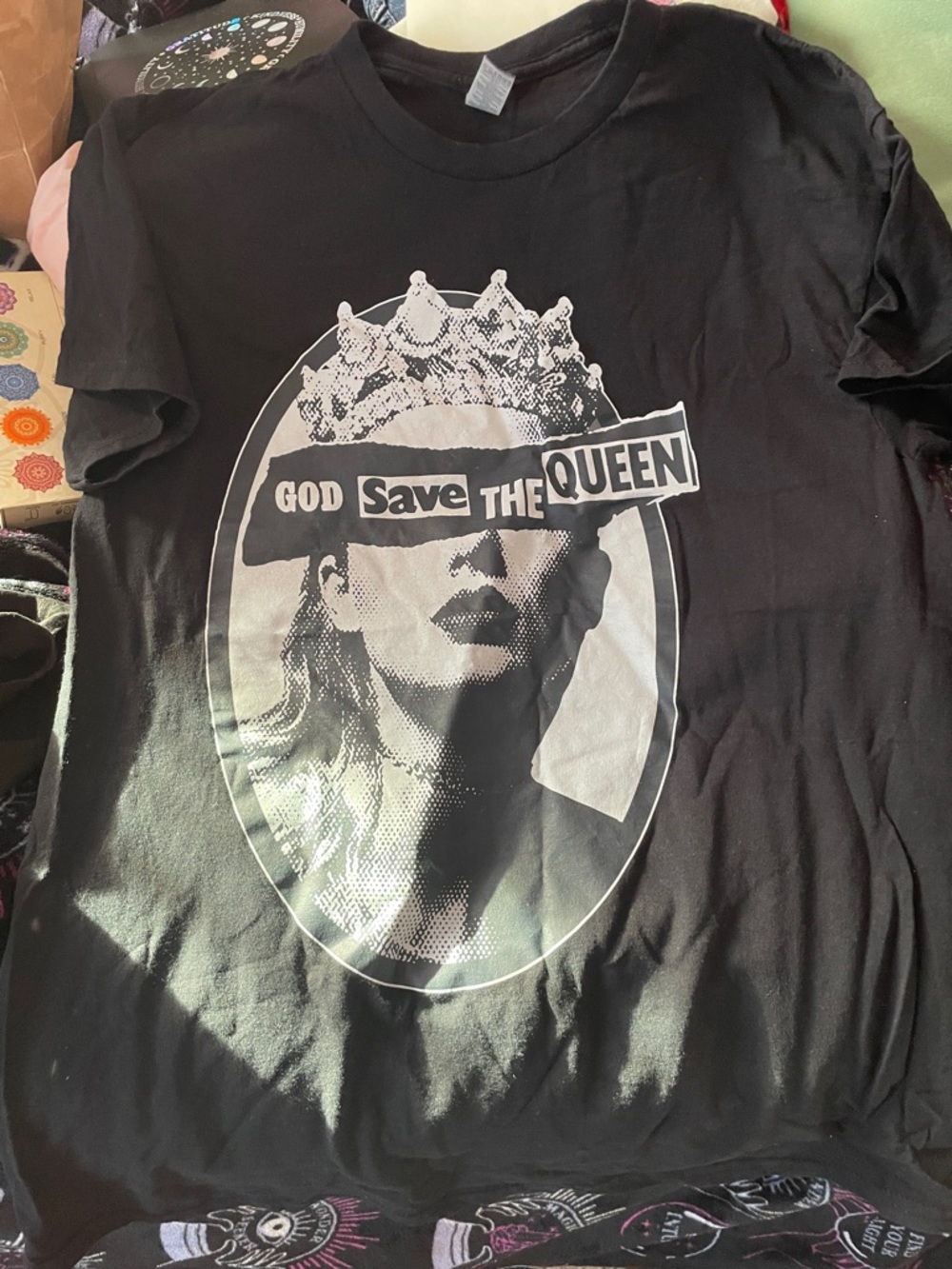 Graphic Black 'God Save The Queen' Tee